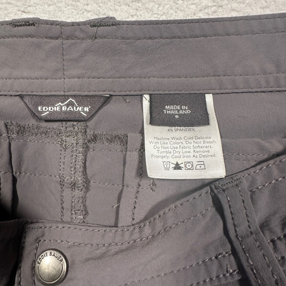 Eddie Bauer Travex Pants Women 6‎ Gray Capri Cargo Hiking Outdoor Utility Bungee - Picture 3 of 9